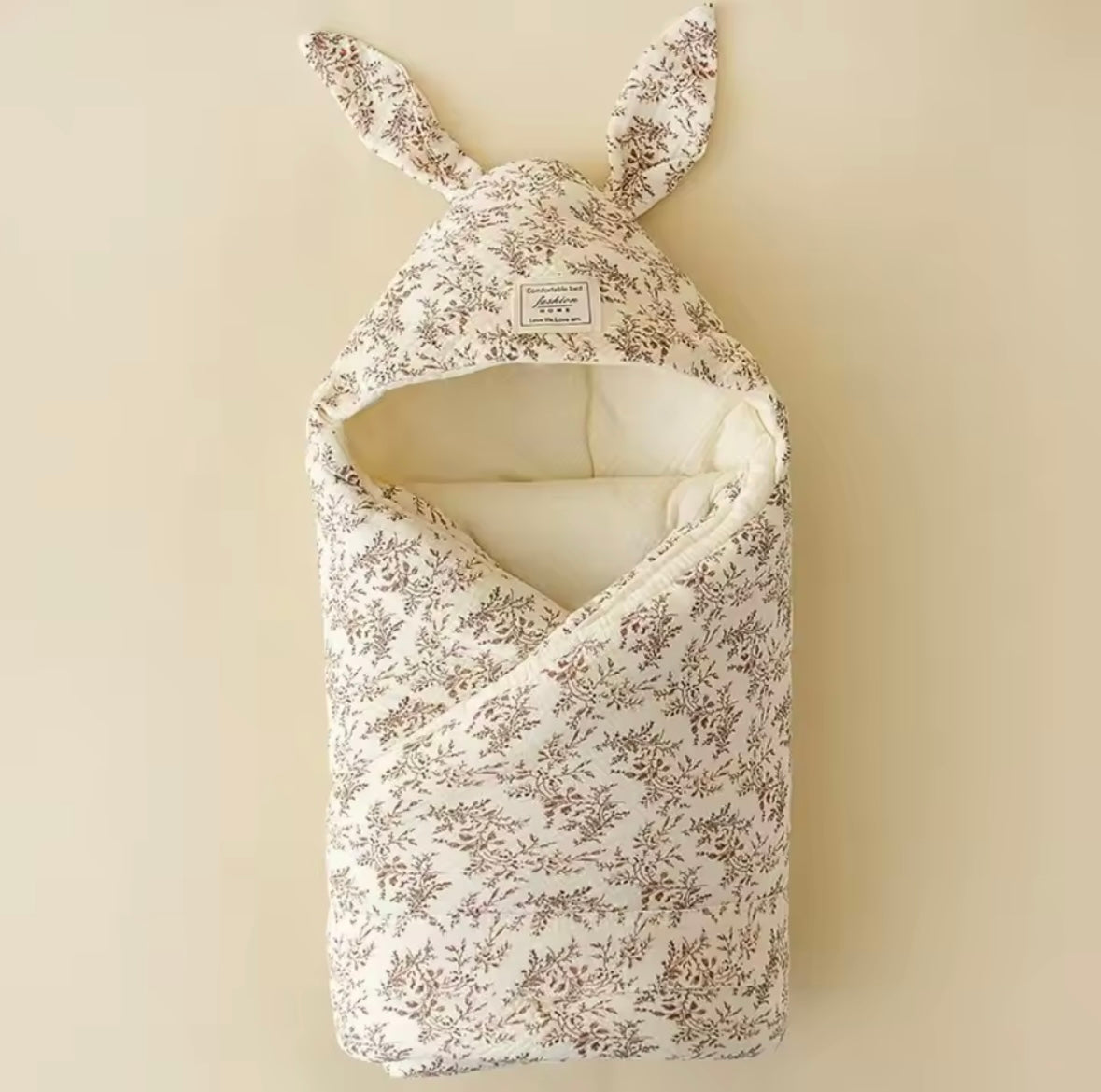 NOVA – Mysig babyfilt med huva