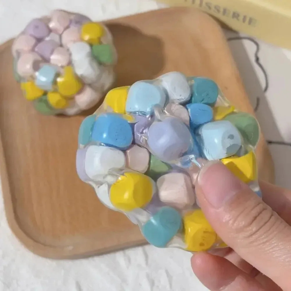 FORMA - Stressboll med Pärlor